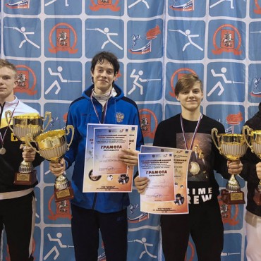 Рапиристы завоевали золото и бронзу на турнире «Юность Москвы»