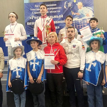 Медали юных петербуржцев в Саратове