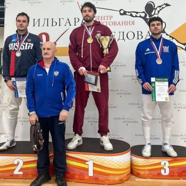Бронзовые награды петербургских шпажистов на Всероссийском турнире