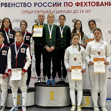 Серебряные медали петербургских саблисток на Первенстве России среди кадетов