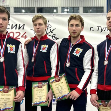 Бронзовые медали команды саблистов на молодежном Первенстве России