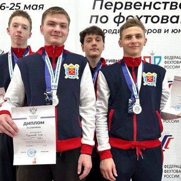 Тульское серебро петербургских шпажистов на молодежном Первенстве России