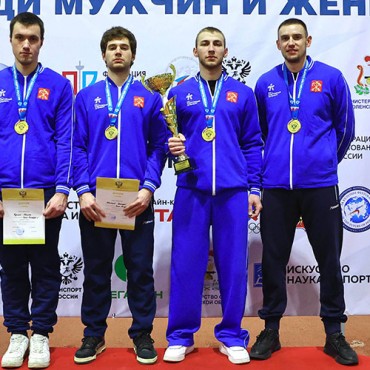 Золото Кубка России – у петербургских саблистов