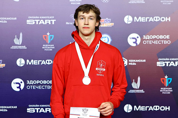 Кирилл Полищук – серебряный призер Первенства России среди юниоров